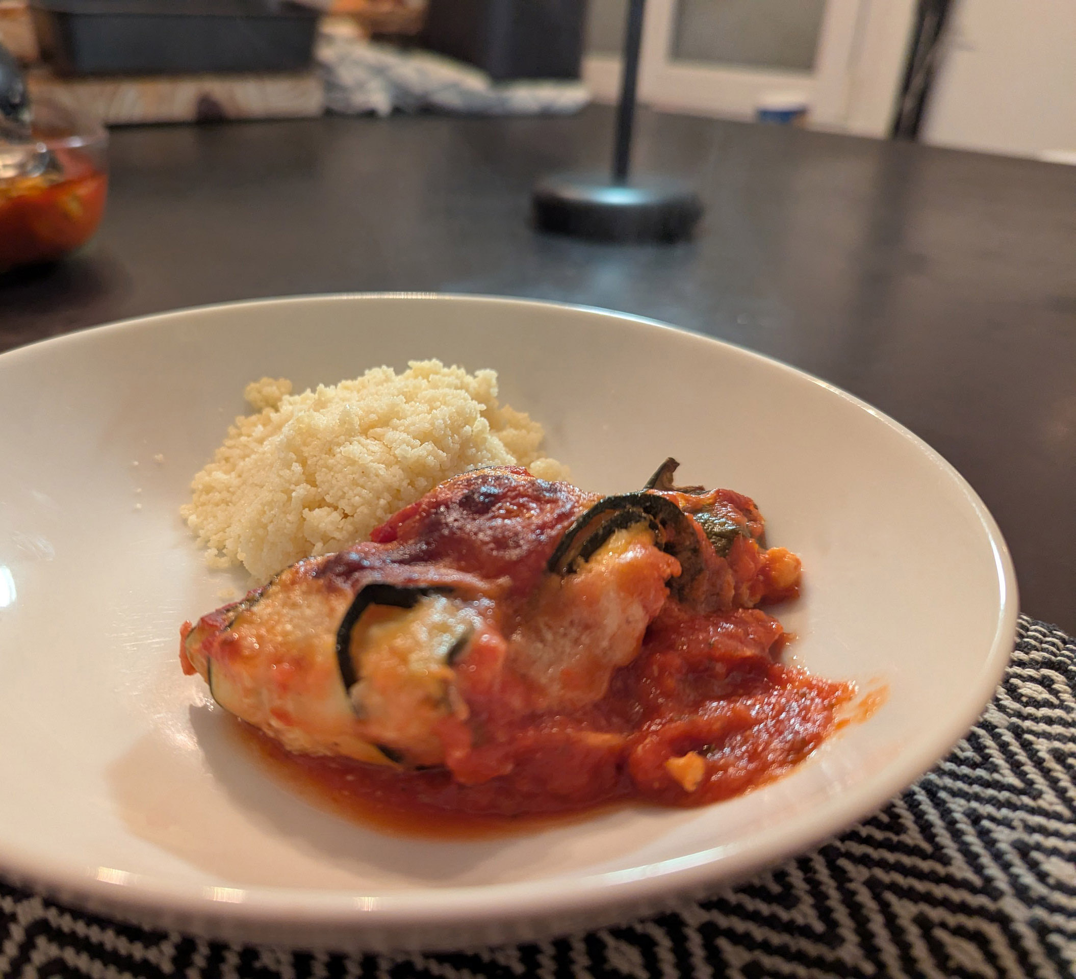 Roulé de courgette farcie